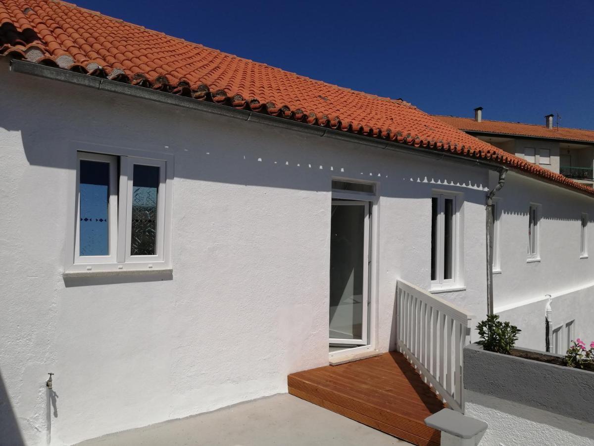 Mondalva Guesthouse Sao Pedro de Alva Екстер'єр фото