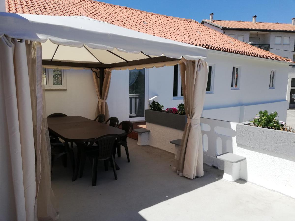 Mondalva Guesthouse Sao Pedro de Alva Екстер'єр фото