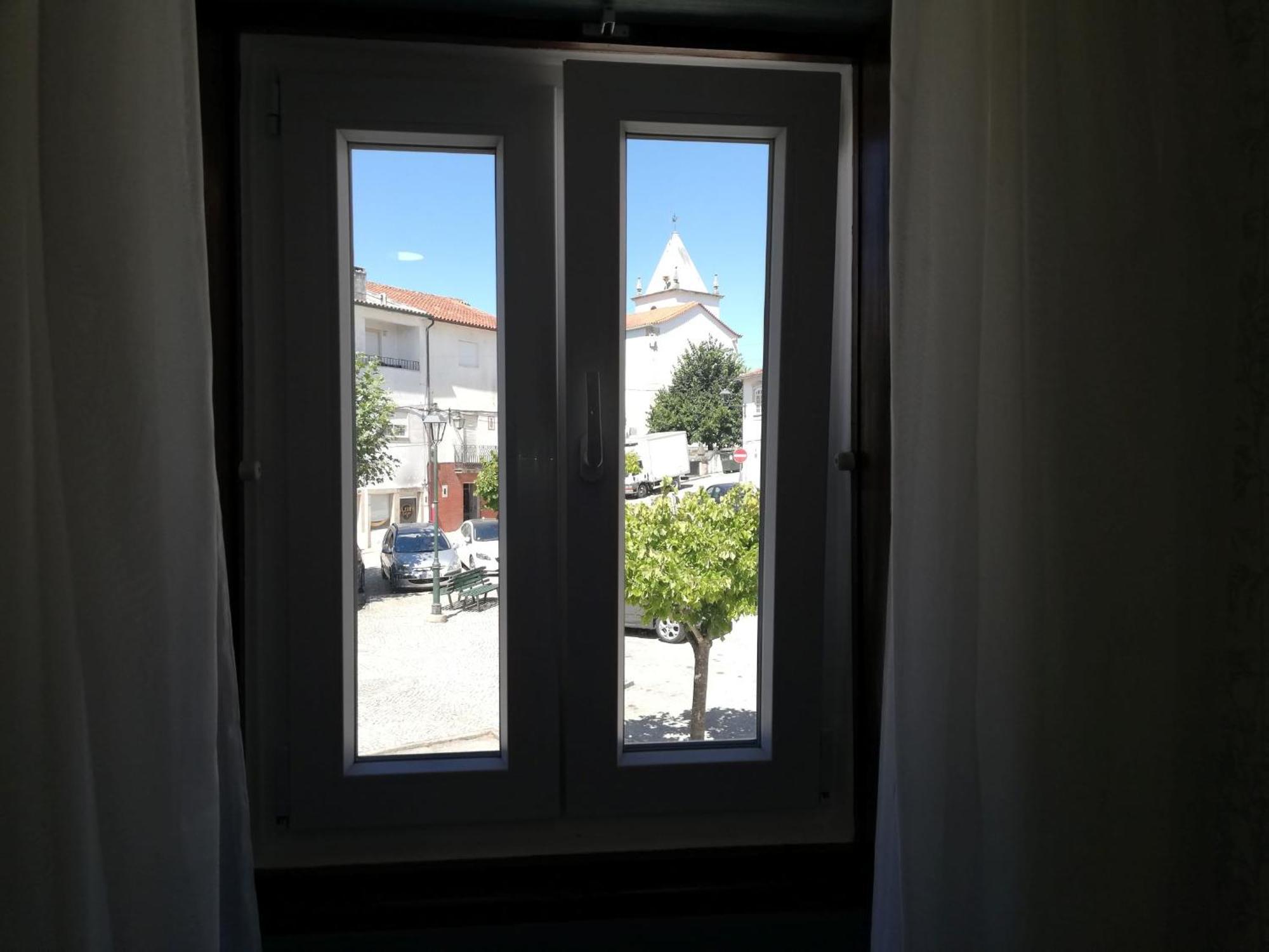 Mondalva Guesthouse Sao Pedro de Alva Екстер'єр фото
