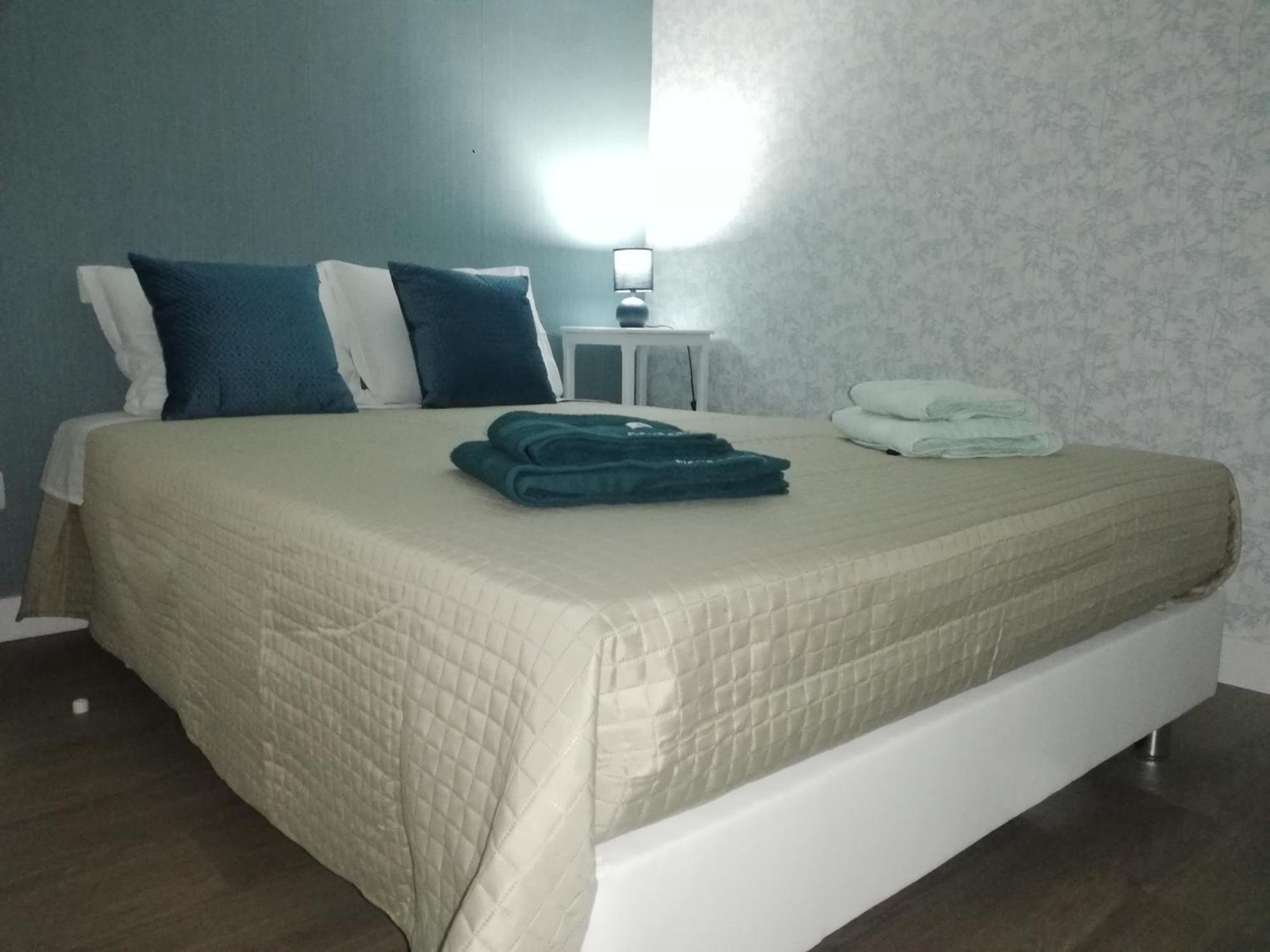 Mondalva Guesthouse Sao Pedro de Alva Екстер'єр фото